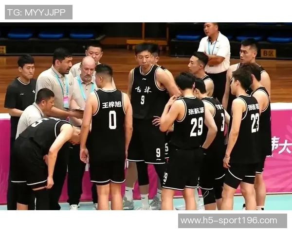 姜伟泽全运会神勇表现18投13中三分球16投11中狂砍41分引发热议 姜伟泽全运会神勇表现18投13中三分球16投11中狂砍41分引发热议